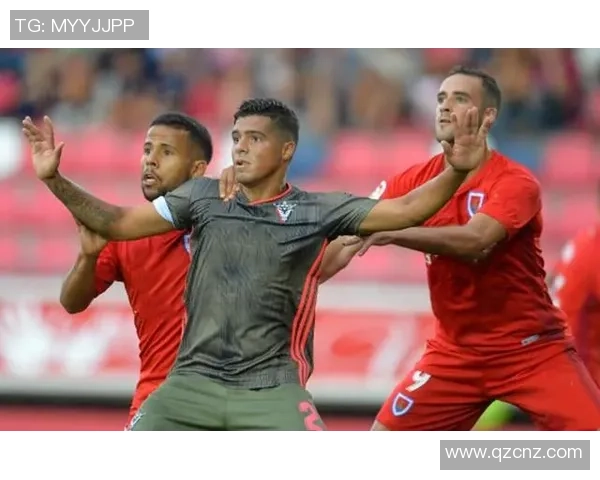 西安足球队在欧锦赛积分榜上以91分稳居第一名展现强劲实力 西安足球队在欧锦赛积分榜上以91分稳居第一名展现强劲实力