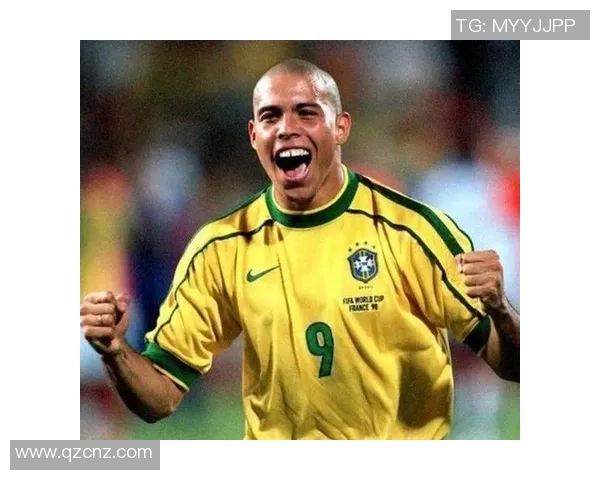 足球巨星的独门绝技与精彩瞬间大揭秘 足球巨星的独门绝技与精彩瞬间大揭秘